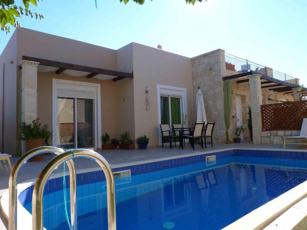 Azure Beach Kissamos Exterior photo