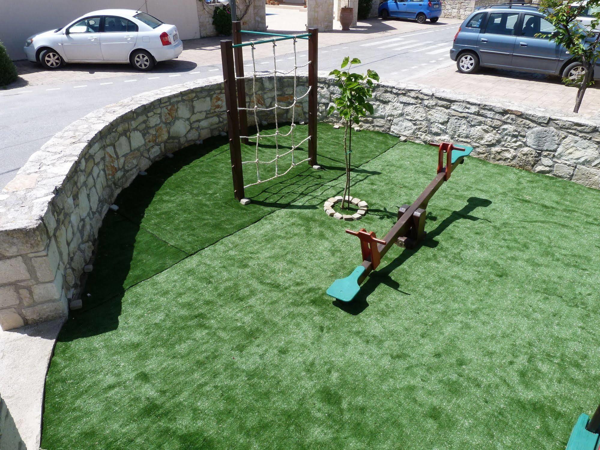 Azure Beach Kissamos Exterior photo