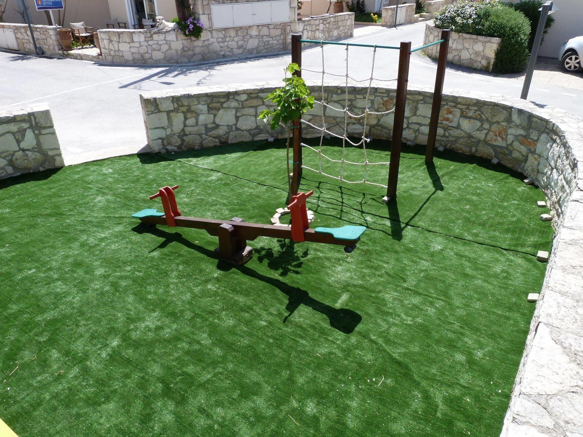 Azure Beach Kissamos Exterior photo